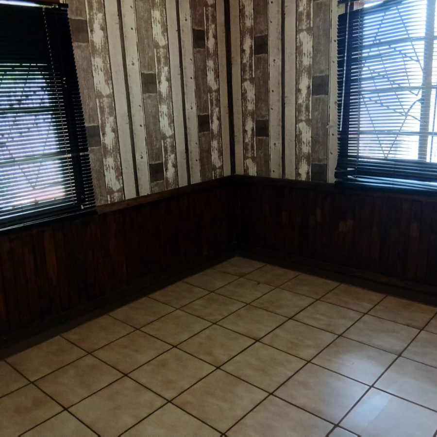 To Let 2 Bedroom Property for Rent in Kuruman Northern Cape